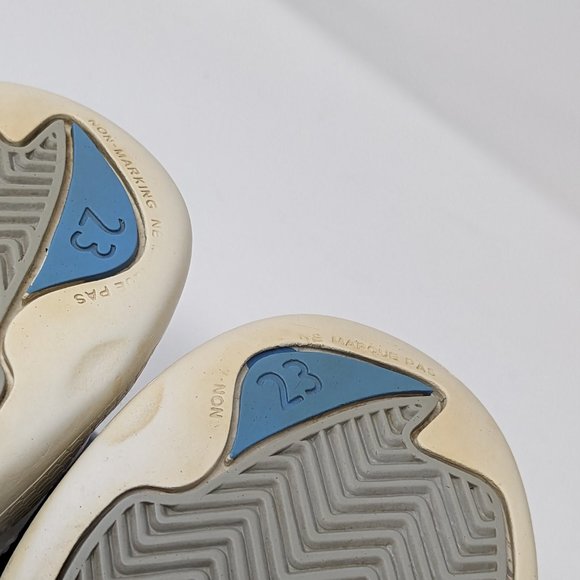 Nike Air Jordan 12 Retro Sneaker Youth 12C Gray Univ Blue Mid Top 151186 007 - Picture 3 of 11